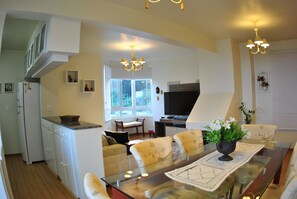 Apartamento | Área de estar | TV LCD