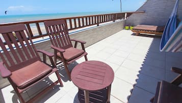 Cobertura, 2 quartos (Apenas Transferência Bancária) | Terraço/pátio