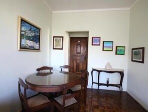 Departamento estándar, 2 habitaciones | Servicio a la habitación