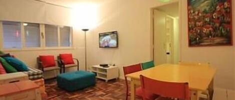 Standard Apartment, 3 Bedrooms | Living area