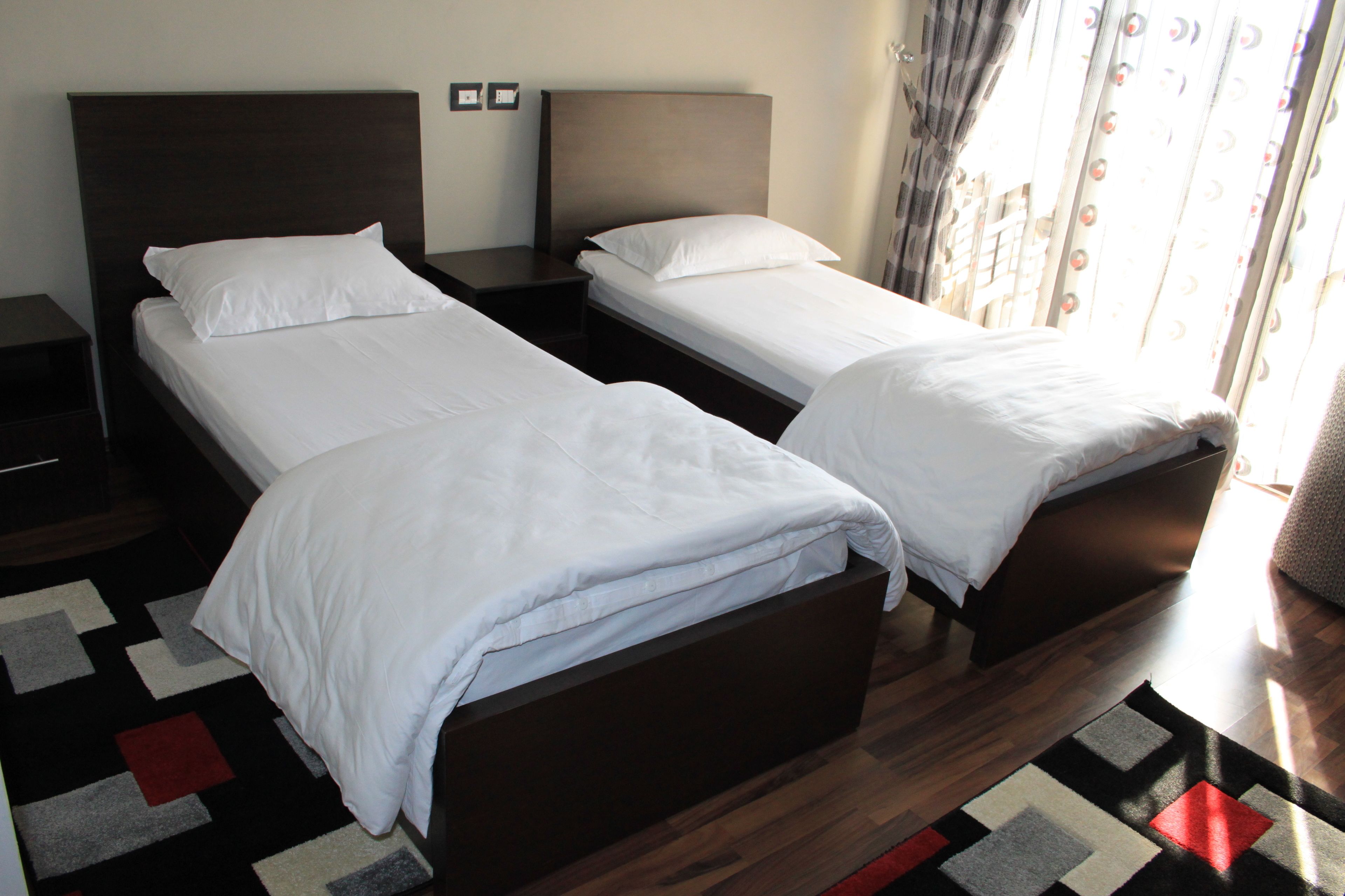 standard twin room | desk, soundproofing, iron/ironing board, free wifi