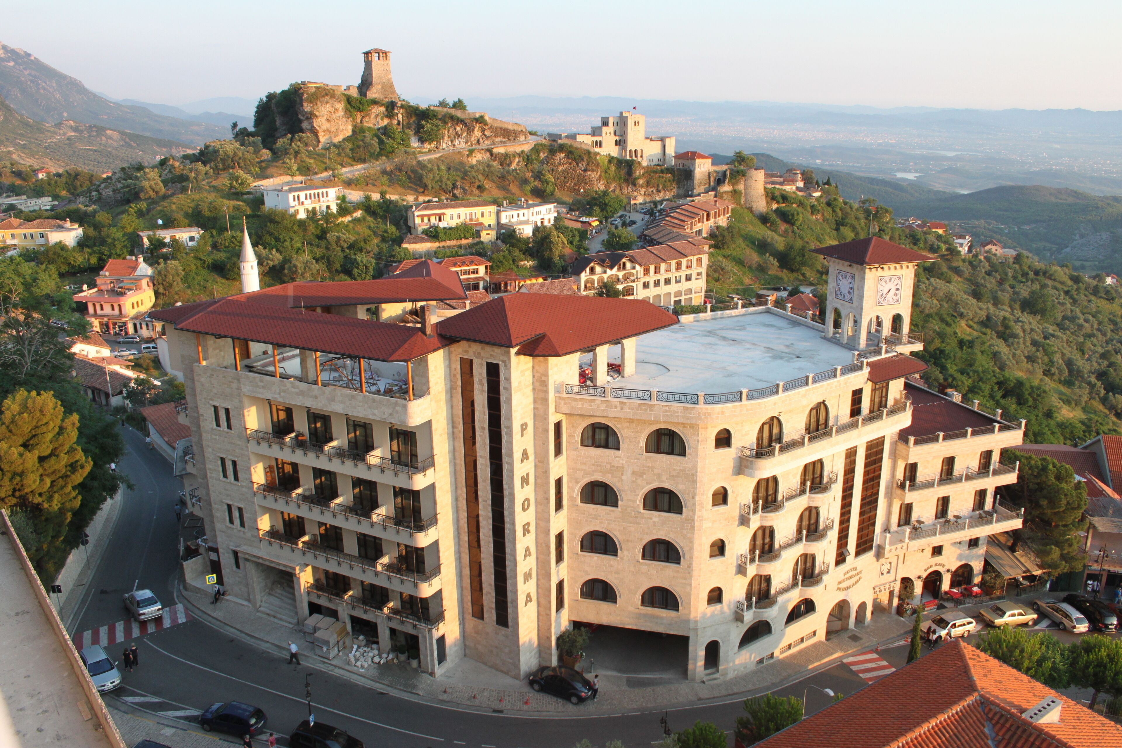 Foto - Hotel PANORAMA Kruje view on the castle and the old town