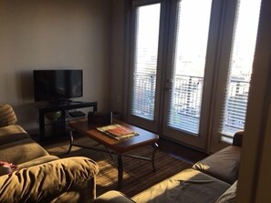 Standard Apartment, 2 Bedrooms | Living room | Flat-screen TV, DVD player - Music Row 626 (Nashville)