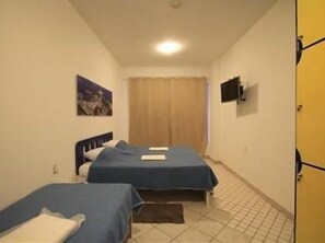 2 bedrooms, blackout drapes, bed sheets