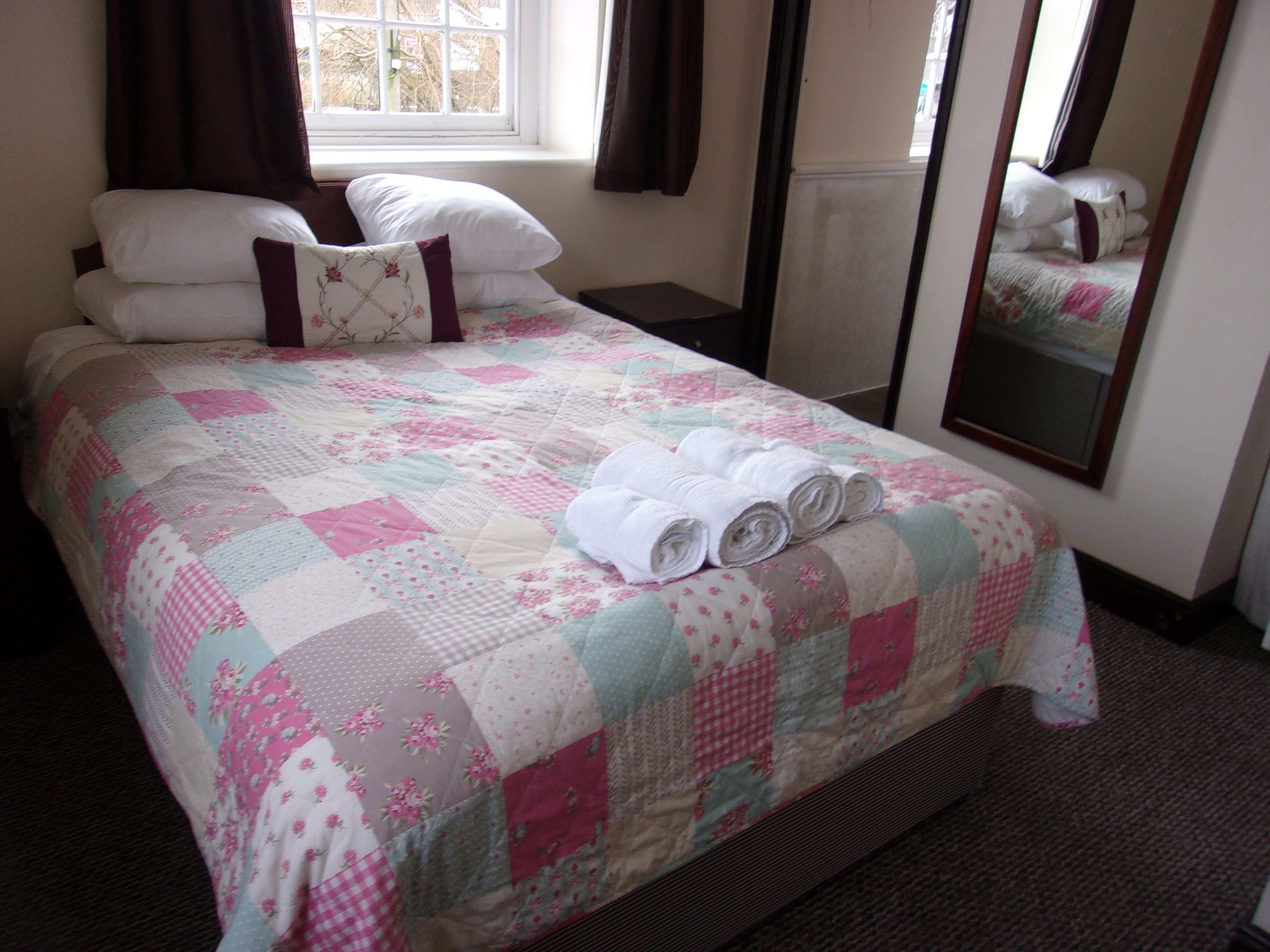 Small Double Room, River View | Desk, iron/ironing board, rollaway beds, free WiFi