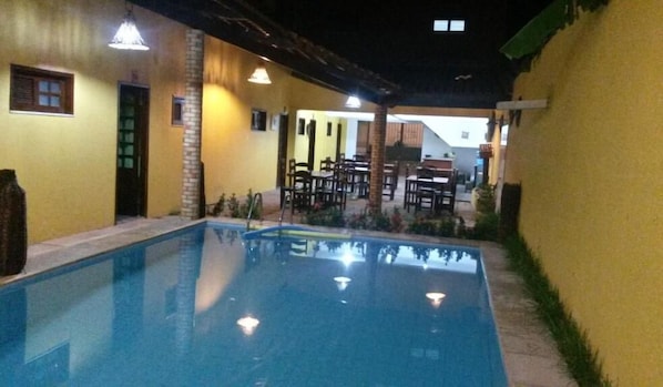 Outdoor pool - Pousada Pouso da Praia (Caucaia)