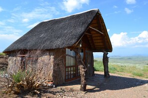 Comfort Bungalow, 1 Bedroom | Premium bedding, desk - Namib's Valley Lodge (Solitaire)