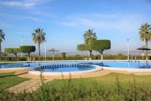 Outdoor pool - Apartamento CasaTuris Urb.Altomar II (Santa Pola)