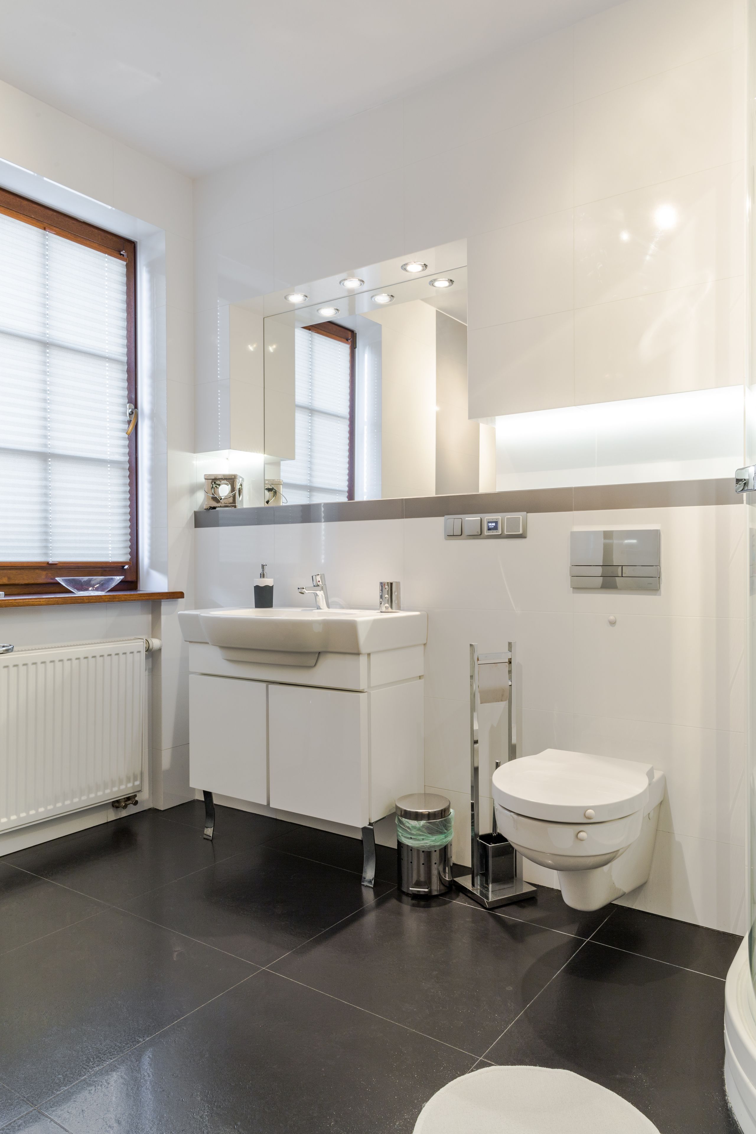 Deluxe Apartment, 2 Bedrooms, Terrace (Bulwar Premium) | Bathroom | Towels, toilet paper