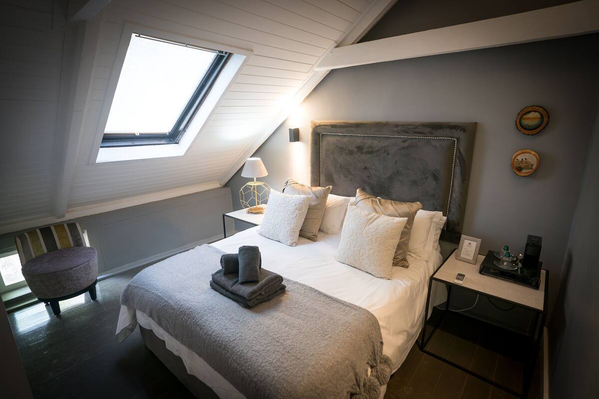 經典複式房屋, 3 間臥室, 非吸煙房 (Self Catering) | 1 間臥室、免費無線上網、獨特裝潢、布置獨特
