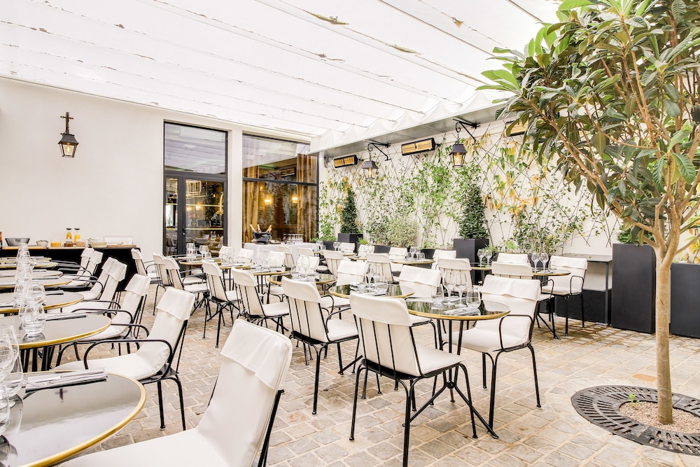 Môm'Art Hotel by null