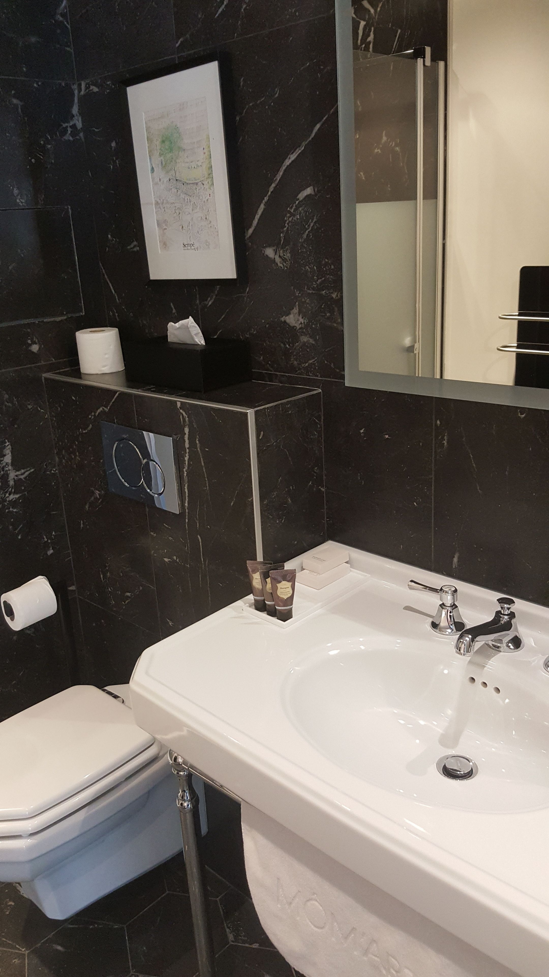 suite (l’atelier) | bathroom | shower, free toiletries, hair dryer, towels