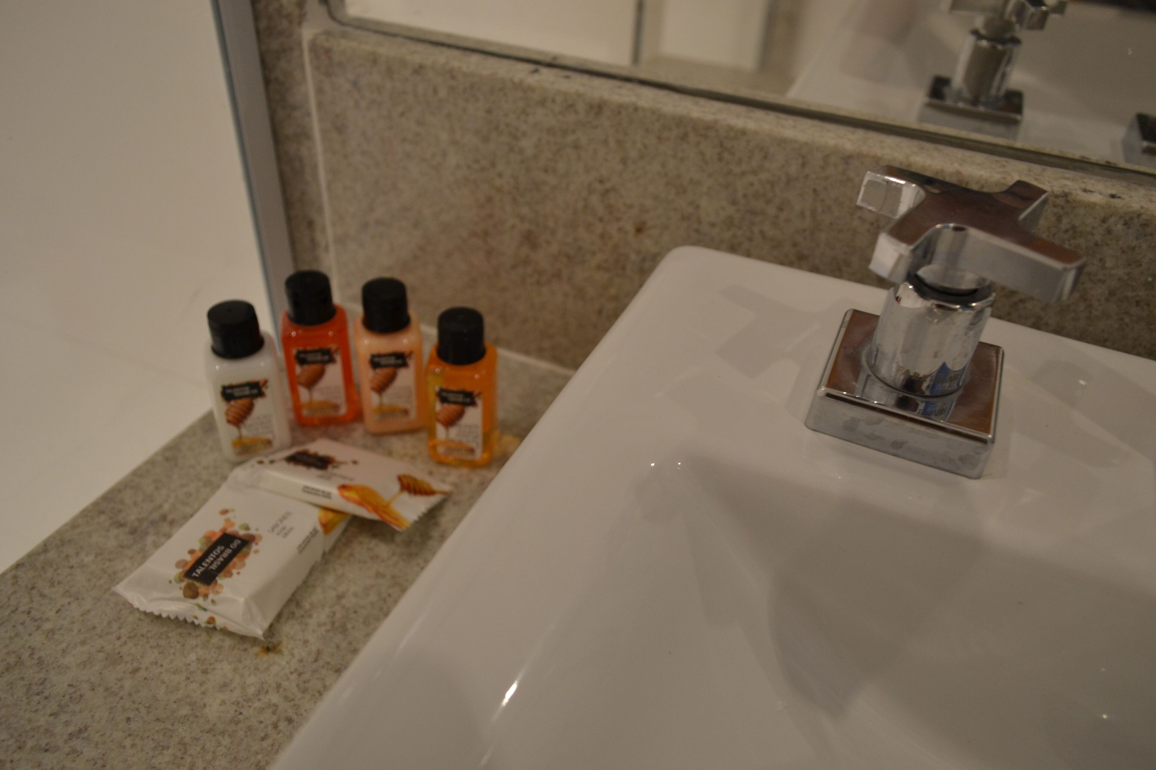 sparadiso superior light | bathroom sink