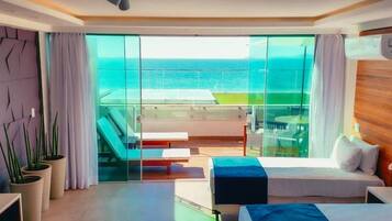 Appartement Luxe | Minibar, bureau, espace de travail pour ordinateur portable