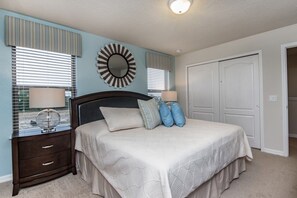 Apartment, Multiple Bedrooms
