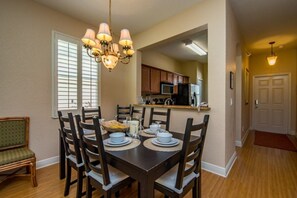 Apartment, Multiple Bedrooms | In-room dining
