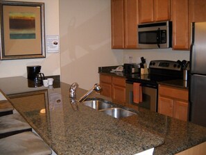 Huoneisto, useita makuuhuoneita | Yksityinen keittiö