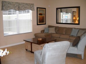 Huoneisto, useita makuuhuoneita | Oleskelualue