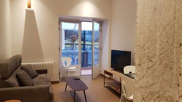 Apartment, 2 Bedrooms, Patio (Soroa) | Living area