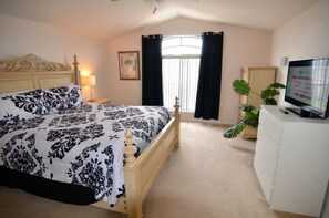 Apartment, Multiple Bedrooms | 5 bedrooms, free WiFi - 409COV (Davenport)