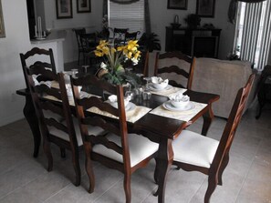 Apartment, Multiple Bedrooms | In-room dining