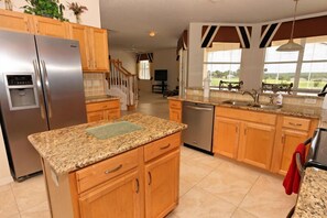 Huoneisto, useita makuuhuoneita | Yksityinen keittiö