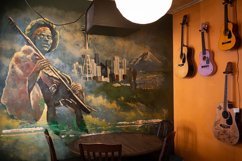 Green Tortoise Hostel Seattle