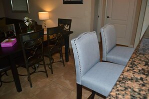 Apartment, Multiple Bedrooms | In-room dining