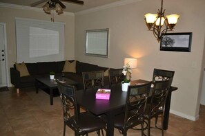 Apartment, Multiple Bedrooms | Living area