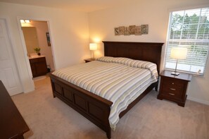 6 bedrooms, free WiFi - 723OCB (Davenport)