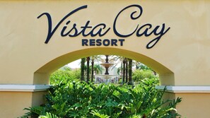 Exterior - Bayshore Beauty (Orlando)