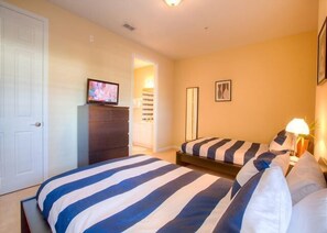Apartment, Multiple Bedrooms