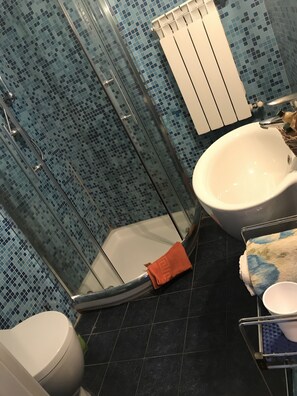 Bathroom - L'Angolo sulla Piazza (Mirabella Imbaccari)