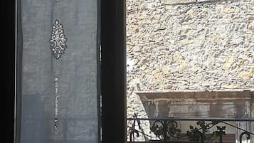 Doppelzimmer, Balkon, Stadtblick