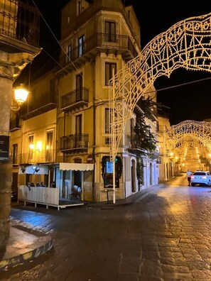 Exterior - L'Angolo sulla Piazza (Mirabella Imbaccari)