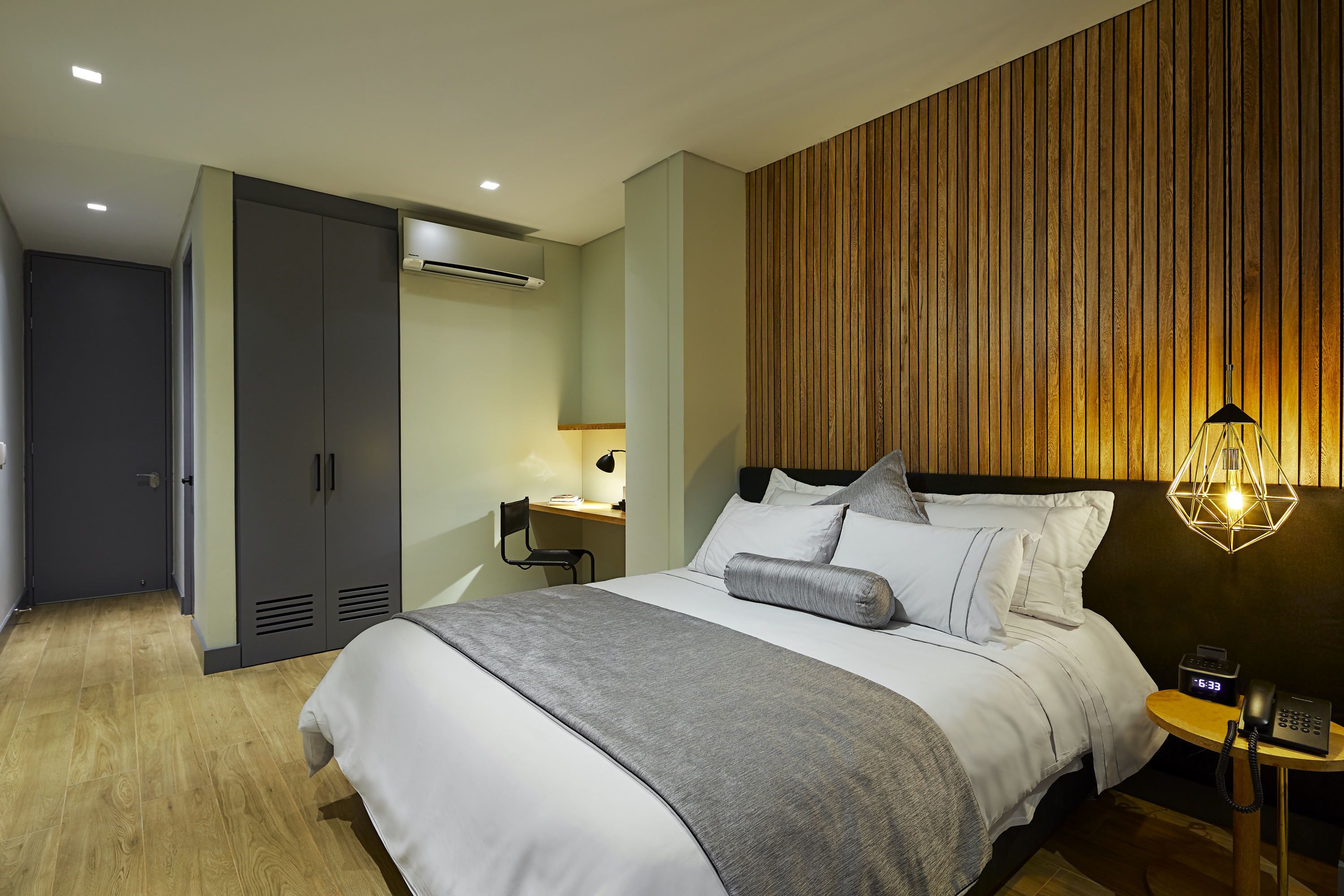 Photo - 14 Urban Hotel