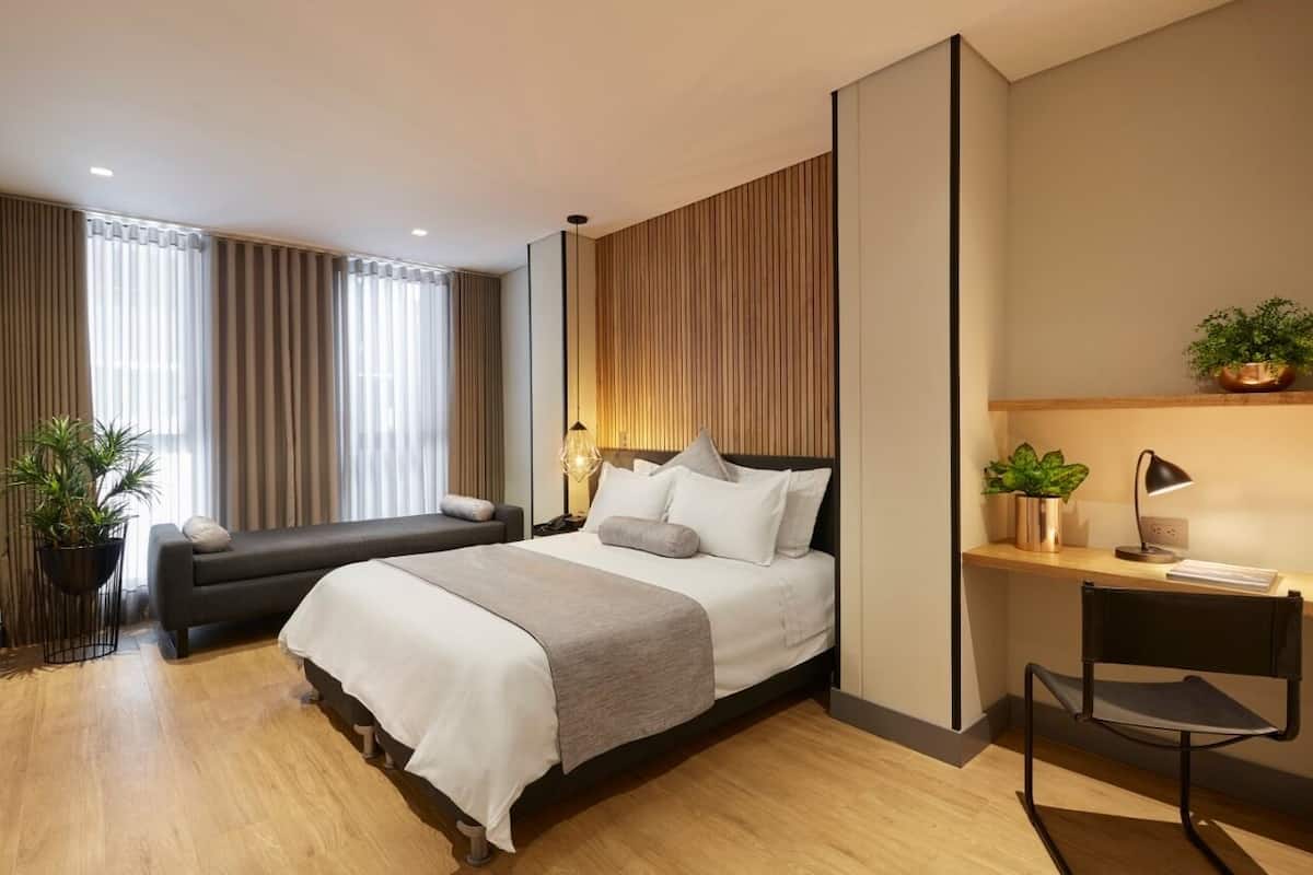 Junior Room, 1 Queen Bed with Sofa bed | Premium bedding, minibar, in-room safe, desk