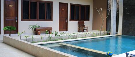 Alberca al aire libre