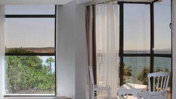 Phòng đôi Executive | Minibar, két bảo mật tại phòng, phòng cách âm