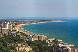 Point of interest - Premier Inn Bournemouth East Cliff (Bournemouth)
