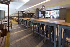 Restaurant - Premier Inn Bournemouth East Cliff (Bournemouth)