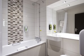 Bathroom - Premier Inn Rhyl Seafront (Rhyl)