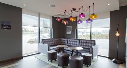 Premier Inn Slough West - Slough Trading Estate