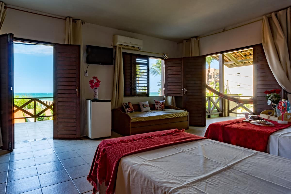 Superior Double Room, Sea View | Blackout drapes, WiFi (free), bed sheets