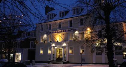 Annandale Arms Hotel