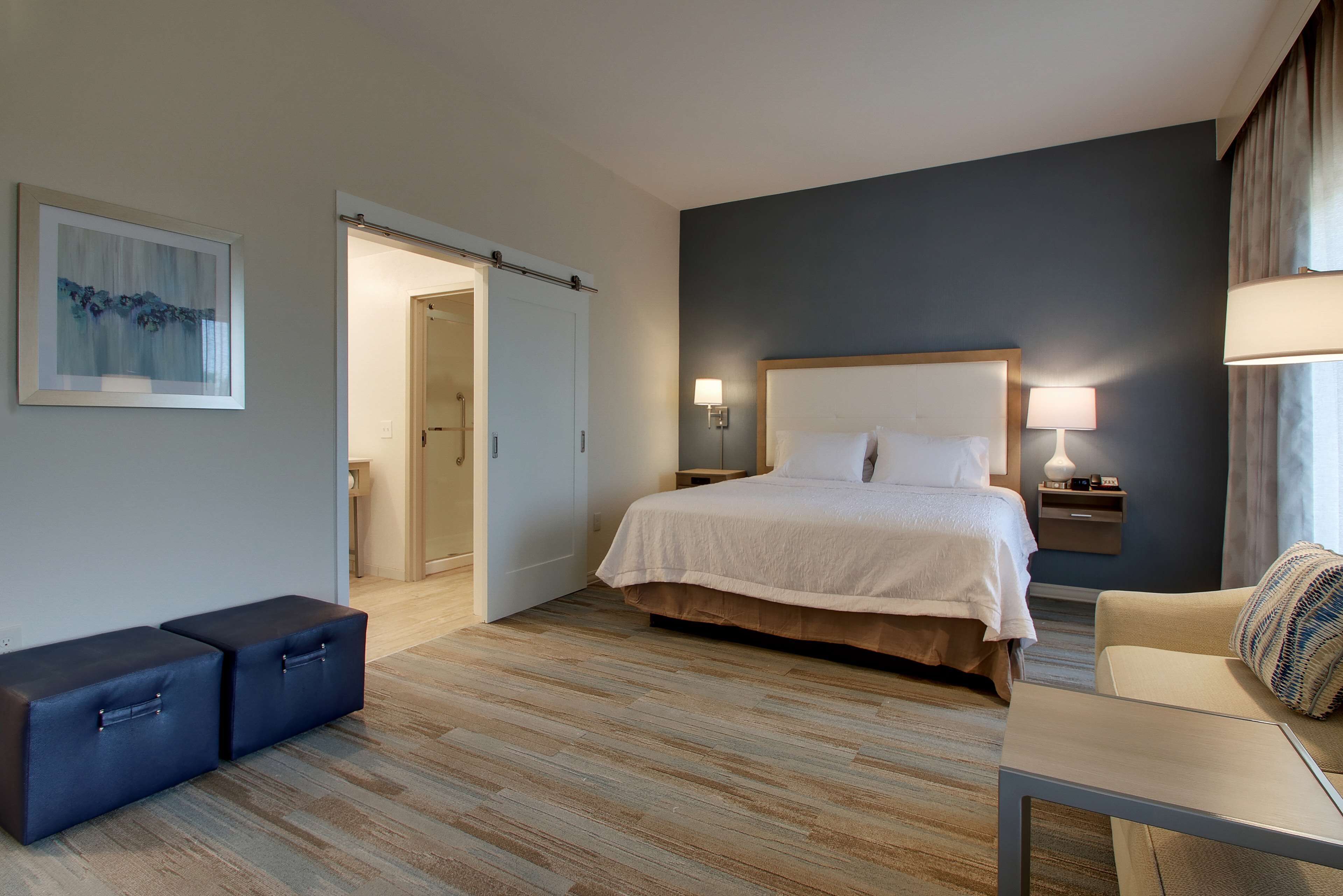 42-inch lcd tv with cable channels, tv