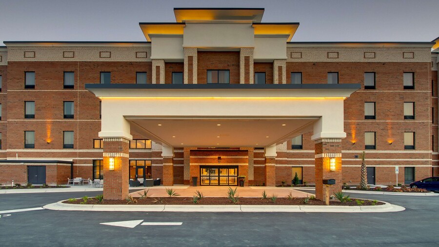 Hampton Inn Sneads Ferry North Topsail Beach