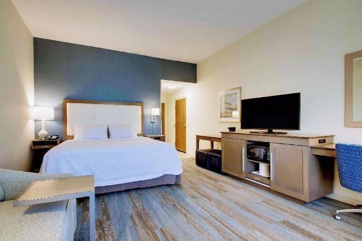 In-room safe, blackout drapes, iron/ironing board
