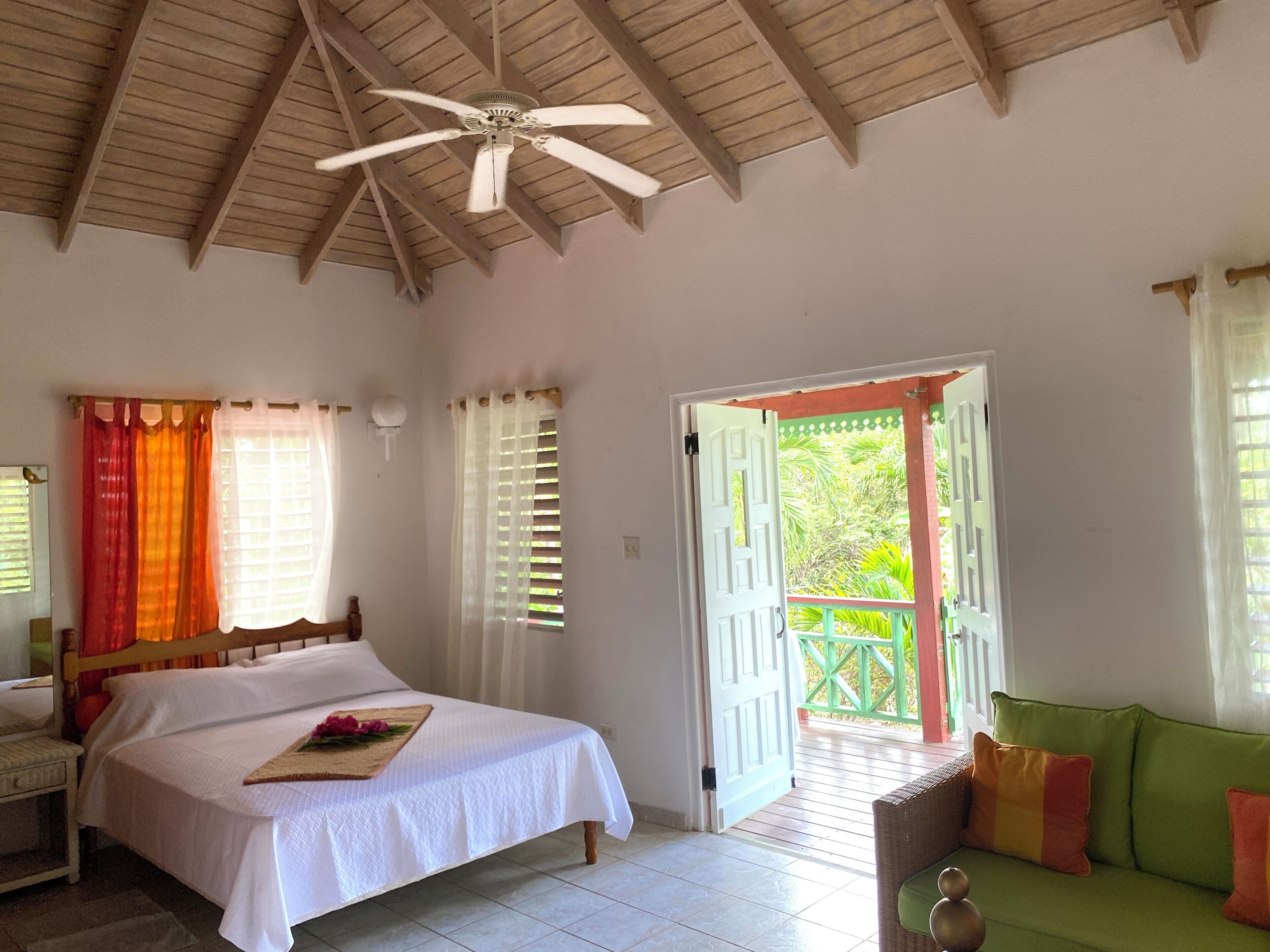 Studio, Gartenblick | Individuell dekoriert, individuell eingerichtet, Bügeleisen/Bügelbrett