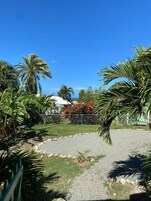 Estúdio, vista para o jardim | Terraço/pátio